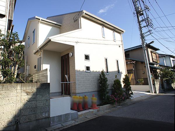 Local photos, including front road