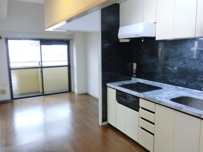 Living and room. 8.5 Pledge of dining kitchen