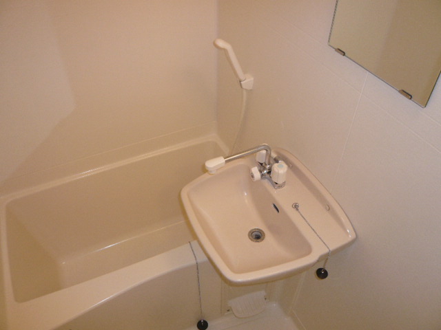 Bath. With bathroom dryer