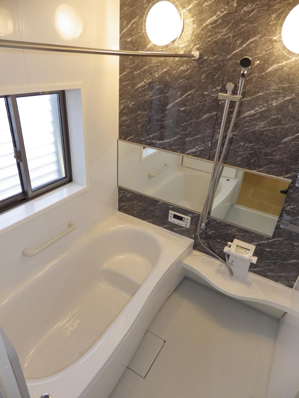 Bathroom. Local (11 May 2013) Shooting