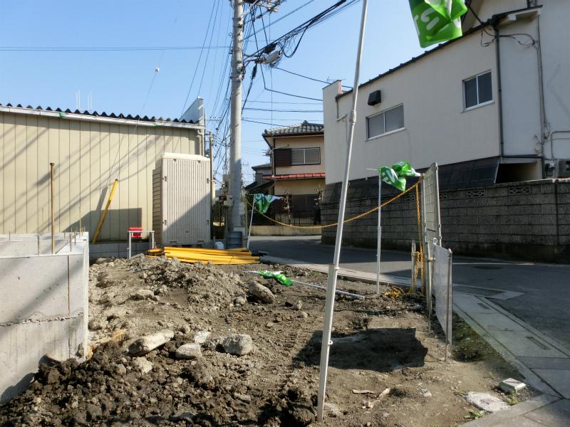 Local appearance photo. Local (11 May 2013) Shooting