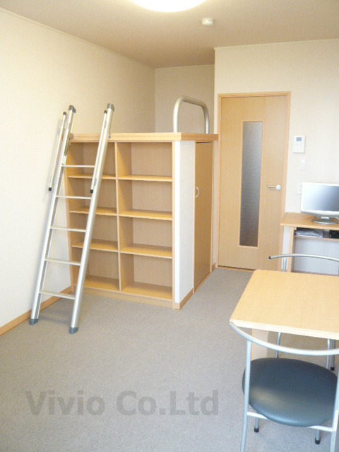 Living and room. Equipped furniture appliances