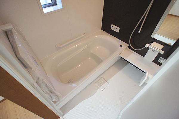 Bathroom. Spacious bathroom with the children enjoy the bath time