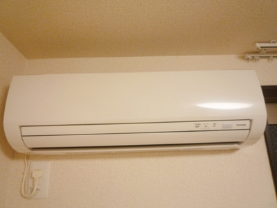 Other.  ☆ Air conditioning Installed ☆