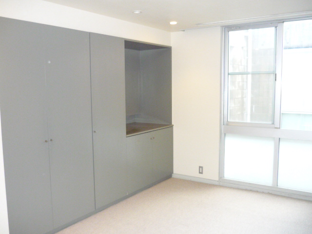 Other room space. Bathroom