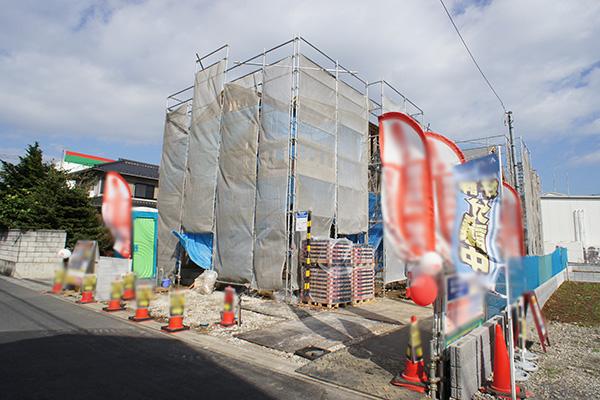 Local appearance photo. 1 Building