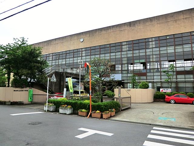 Primary school. Soka Municipal Evergreen up to elementary school 1500m