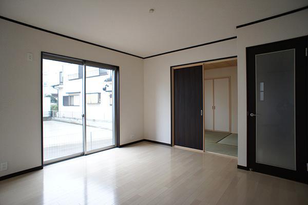 Living. Indoor (12 May 2013) Shooting 1 Building