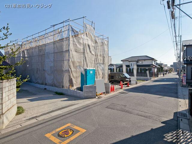 Local photos, including front road