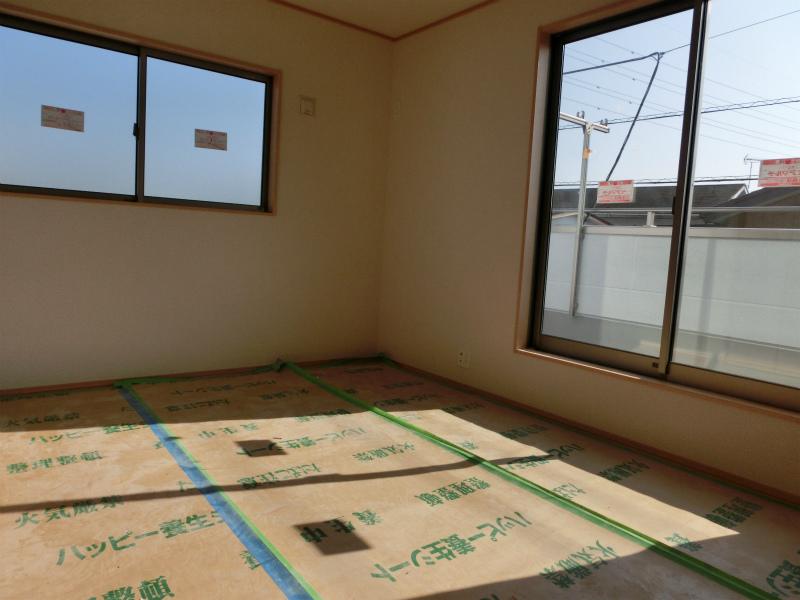 Non-living room. Indoor (11 May 2013) Shooting