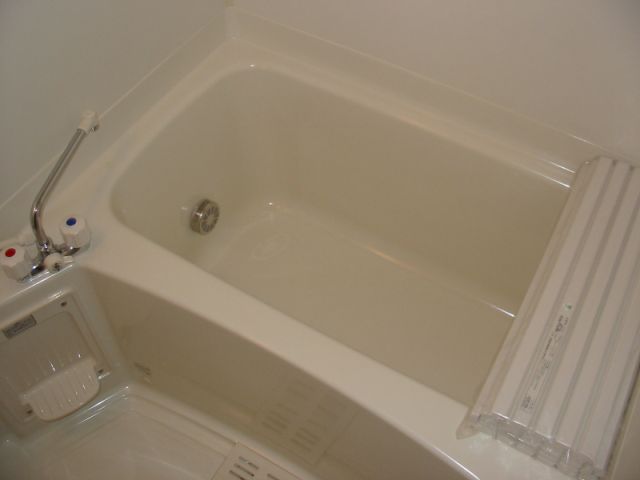 Bath. It puts you in warm bath even time zone because it is possible reheating deviation.