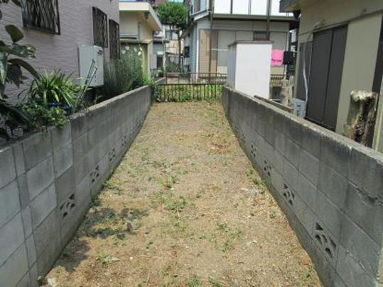 Local land photo. Local Photos