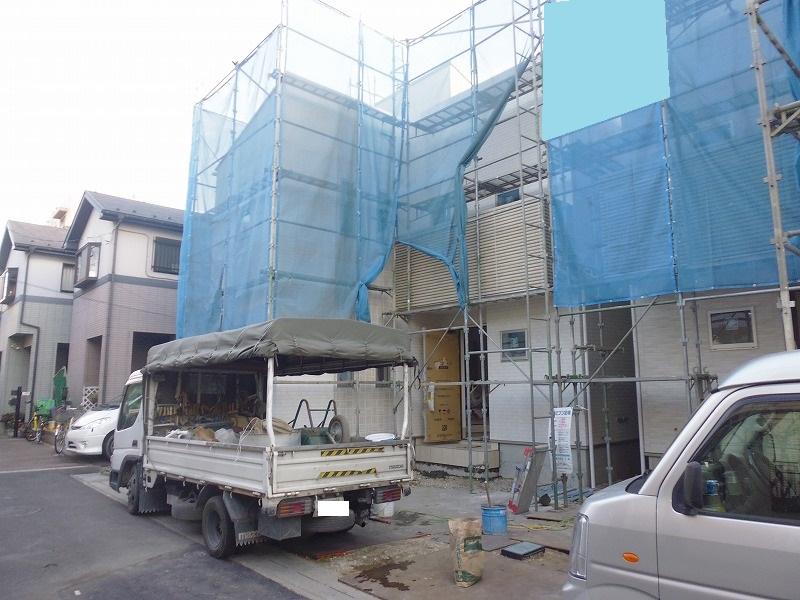 Local appearance photo. Local (12 May 2013) Shooting