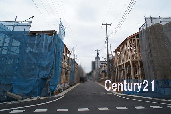 Local photos, including front road. October 15 Completion of framework