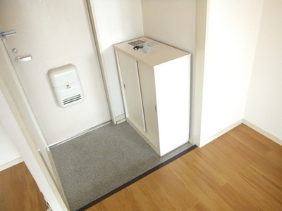 Entrance. There shoebox in the entrance! 