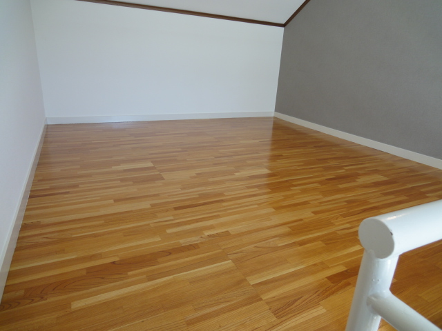 Other. Put up much of height have the ceiling of the loft