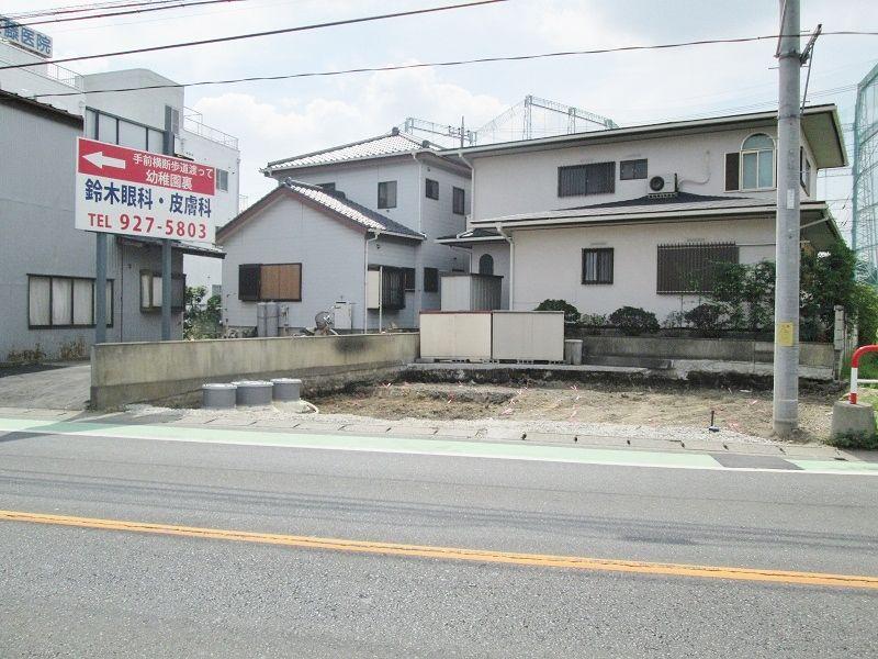 Local appearance photo