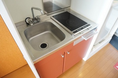 Kitchen. Two-burner stove kitchen You can use functionally compact