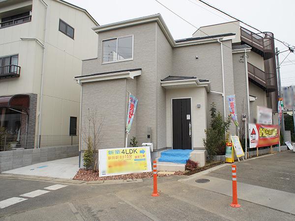 Local photos, including front road