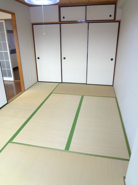 Living and room. It calm the Japanese-style room