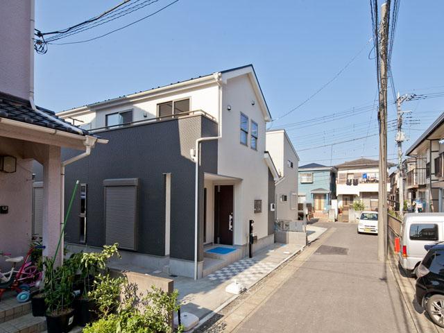 Local photos, including front road