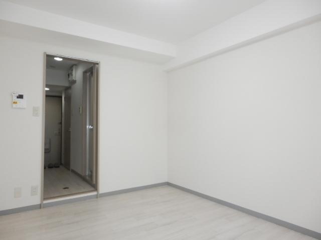 Living and room. Western-style 3