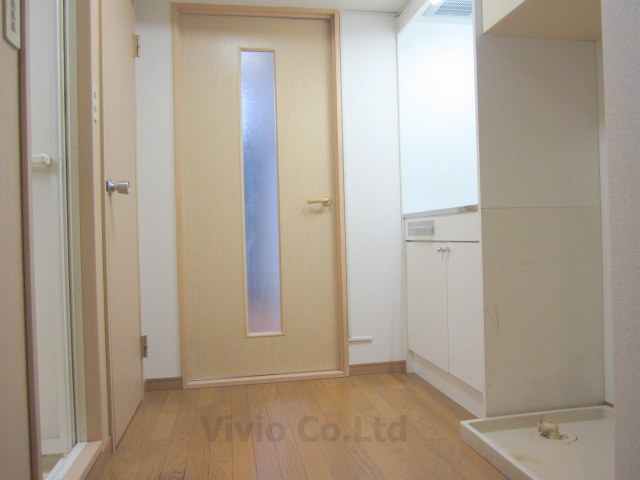 Other room space. Widely used corridor space is