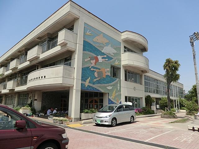 Other. Aoyagi until elementary school 860m