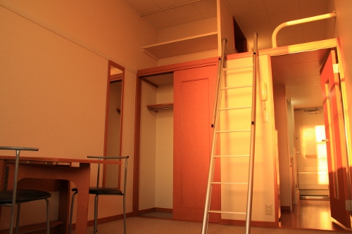 Other room space. loft