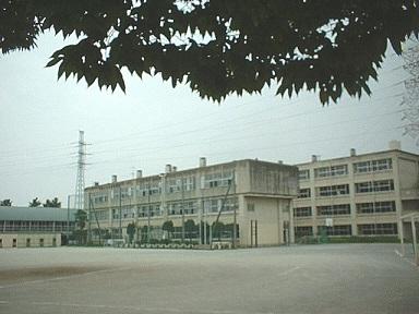 Junior high school. Soka Municipal poem until junior high school 1511m