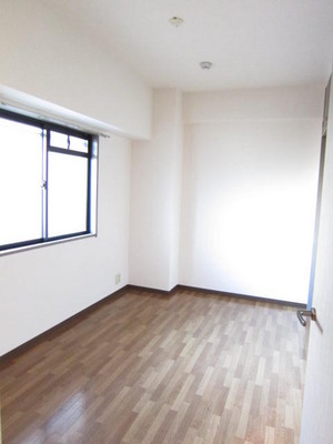 Living and room. North Western-style