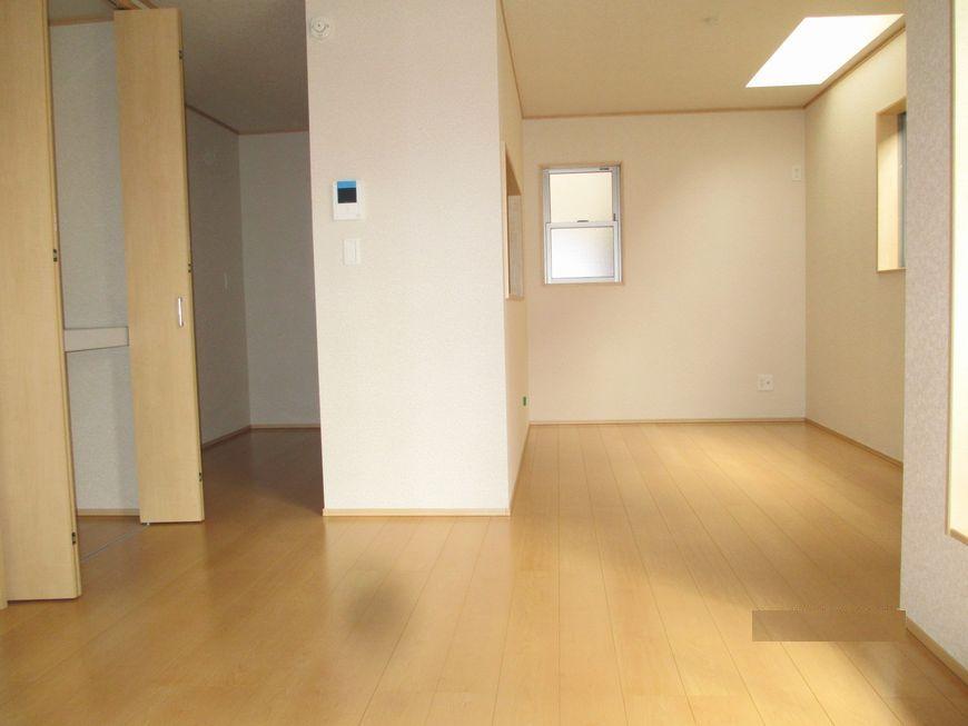 Living. Building 3 Living