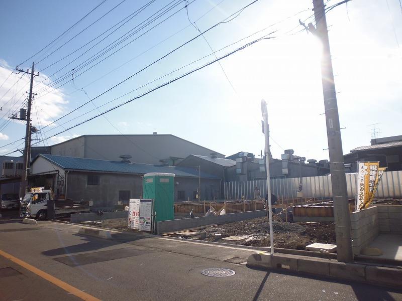 Local appearance photo. Local (12 May 2013) Shooting