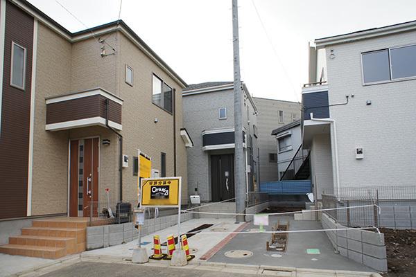 Local photos, including front road