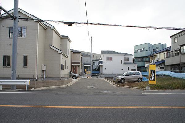 Local photos, including front road