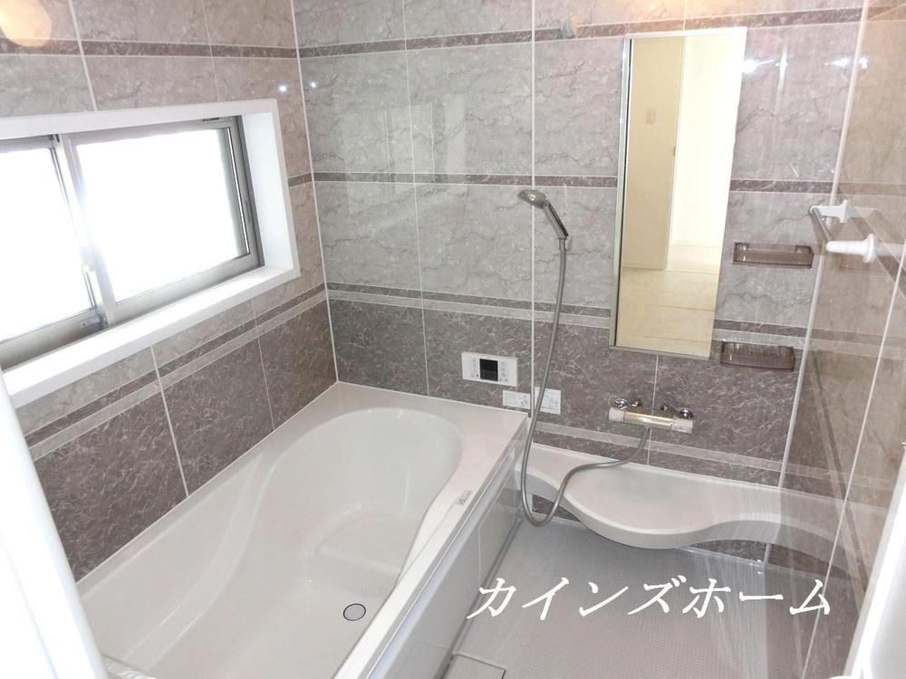 Bathroom. Indoor (June 2013) Shooting