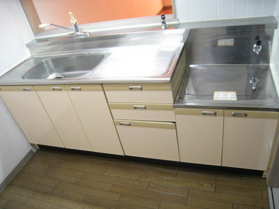 Kitchen. Cooking space is the kitchen of firmly securing