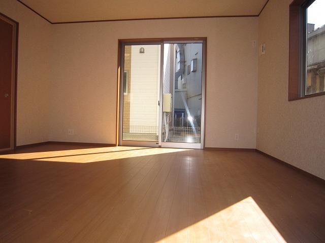 Living. Indoor (11 May 2013) Shooting