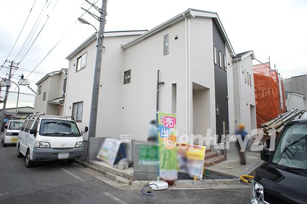 Local appearance photo. Local (11 May 2013) Shooting 9 Building