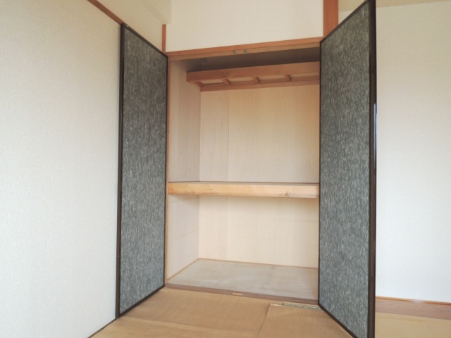 Receipt. Separate reference is a picture