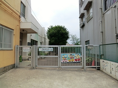 kindergarten ・ Nursery. Sasame east nursery school (kindergarten ・ 485m to the nursery)