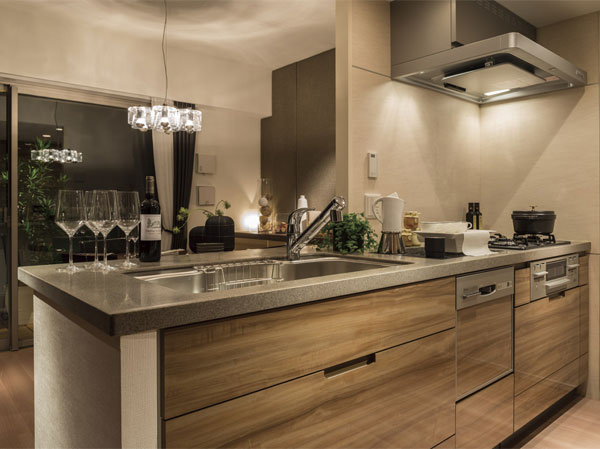 Kitchen.  [kitchen] Kitchens, Of course, functional and easy to work it, Artistic design of the height was also asked. Every single specification, While equipped with convenience and care to ease standing on people's point of view to use, Characteristics of the interior of beauty also to cherish.