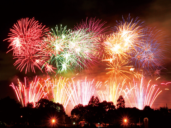Surrounding environment. Todabashi fireworks display (August 2012 shooting on site) ※ "Todabashi fireworks ・ Itabashi held the contents of the fireworks display "is changed ・ You might stop.