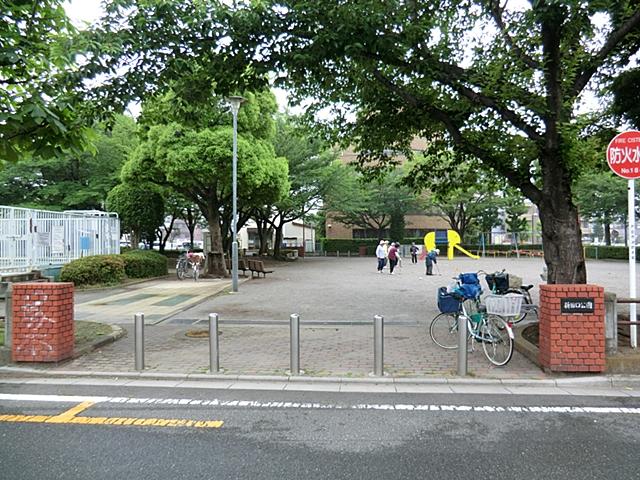 park. Park to feel the 410m lush four seasons until new Taguchi park