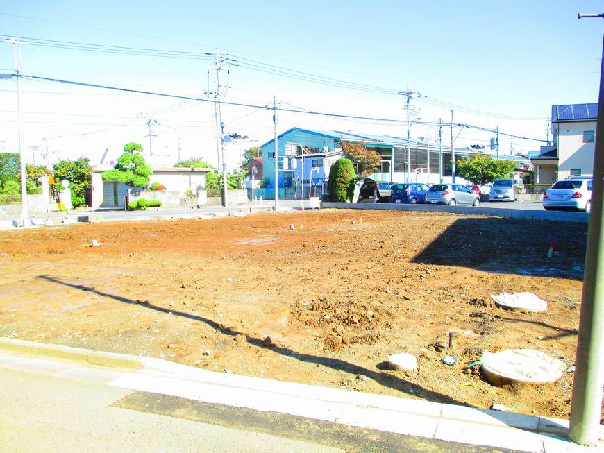 Local appearance photo. Local (10 May 2013) Shooting