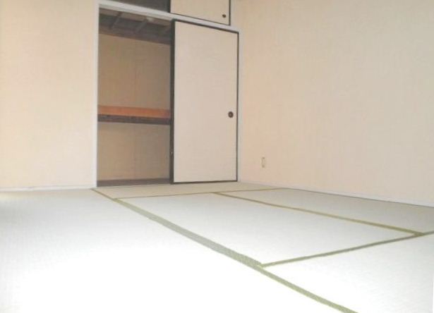 Receipt. Also it comes with storage. 