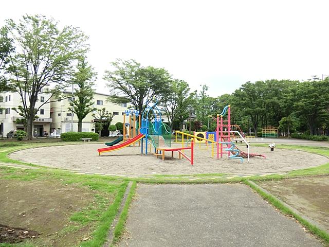 park. 927m until Sasame park