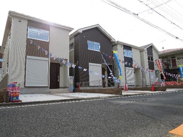 Local appearance photo. Stylish appearance