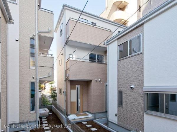 Local appearance photo