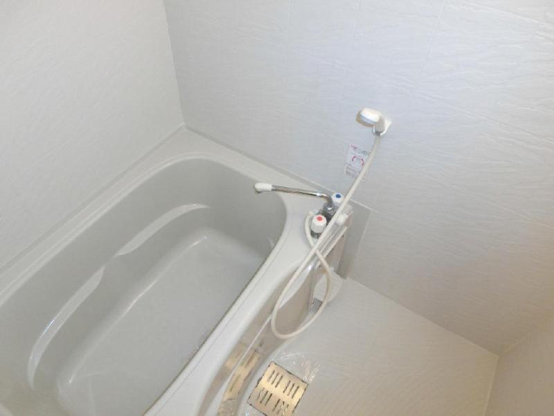 Bath. With bathroom dryer